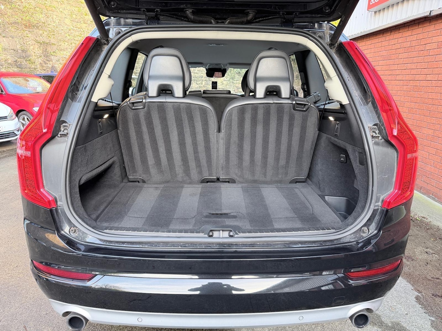 Used Volvo XC90 2017 for sale - 76989681: Photo 36