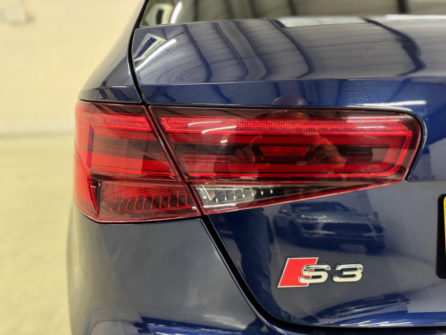 Used Audi A3 2017 for sale - 76989407: Photo 11