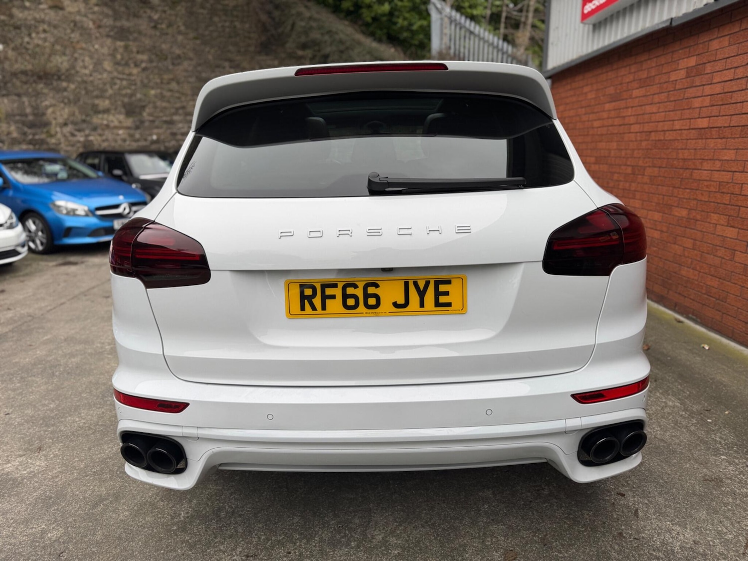 Used Porsche Cayenne 2016 for sale - 77330967: Photo 9