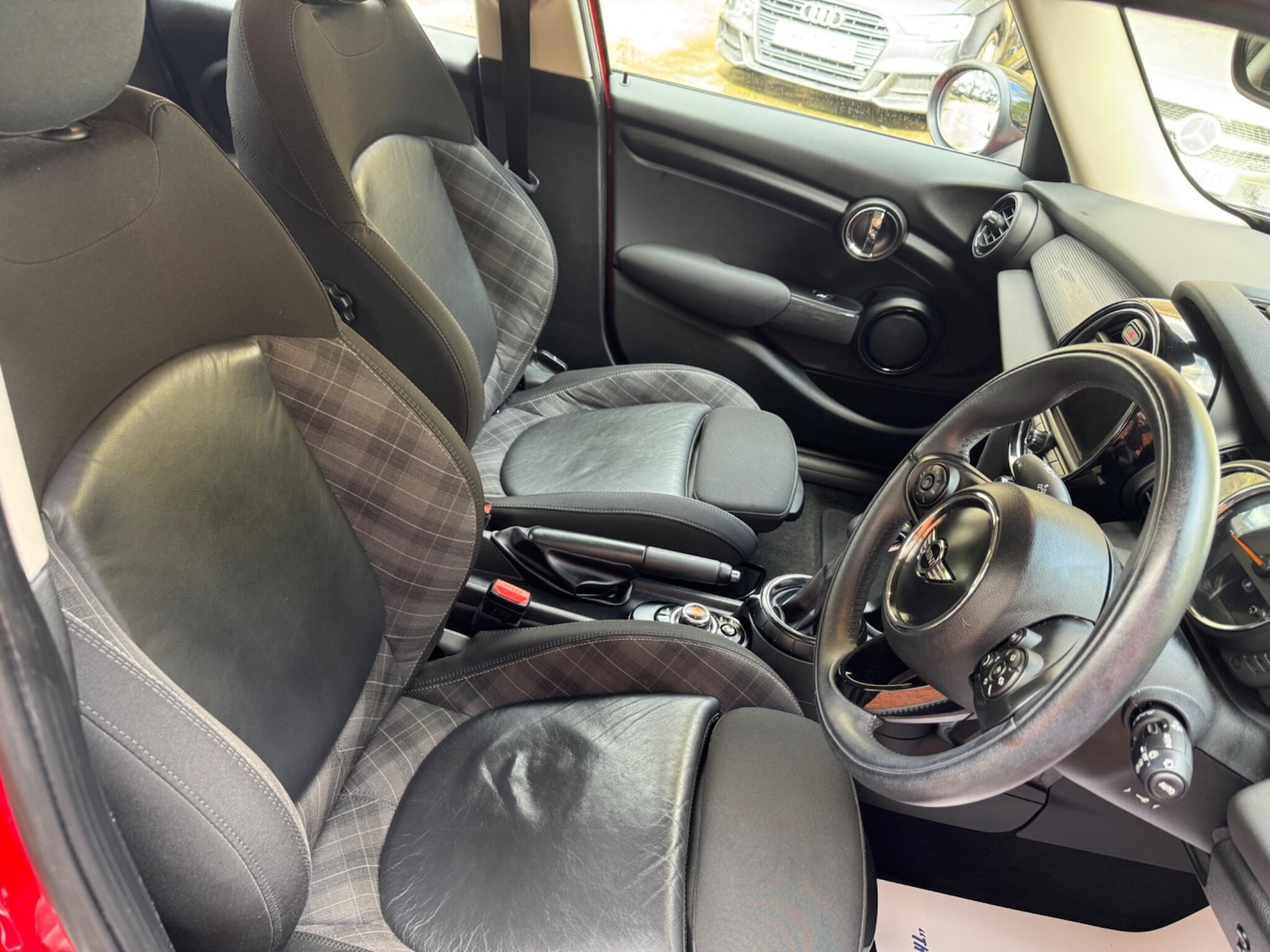 Used MINI Hatch 2017 for sale - 78047616: Photo 13