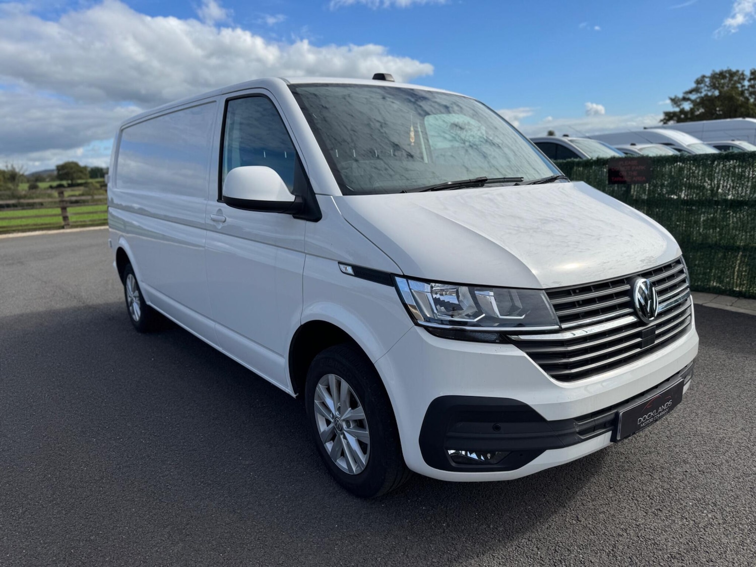 Used Volkswagen Transporter 2024 for sale - 77097534: Photo 4