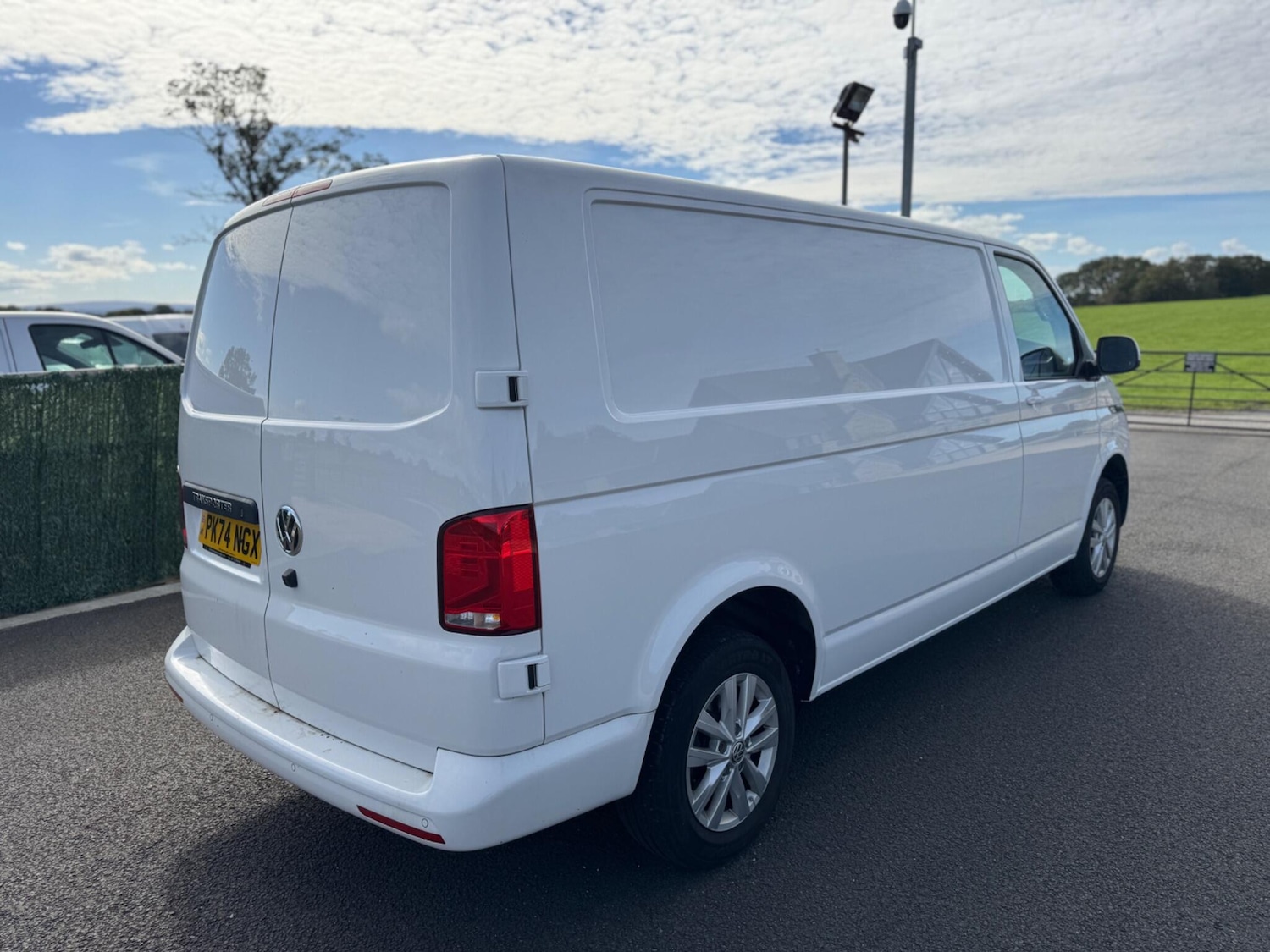 Used Volkswagen Transporter 2024 for sale - 77097534: Photo 6