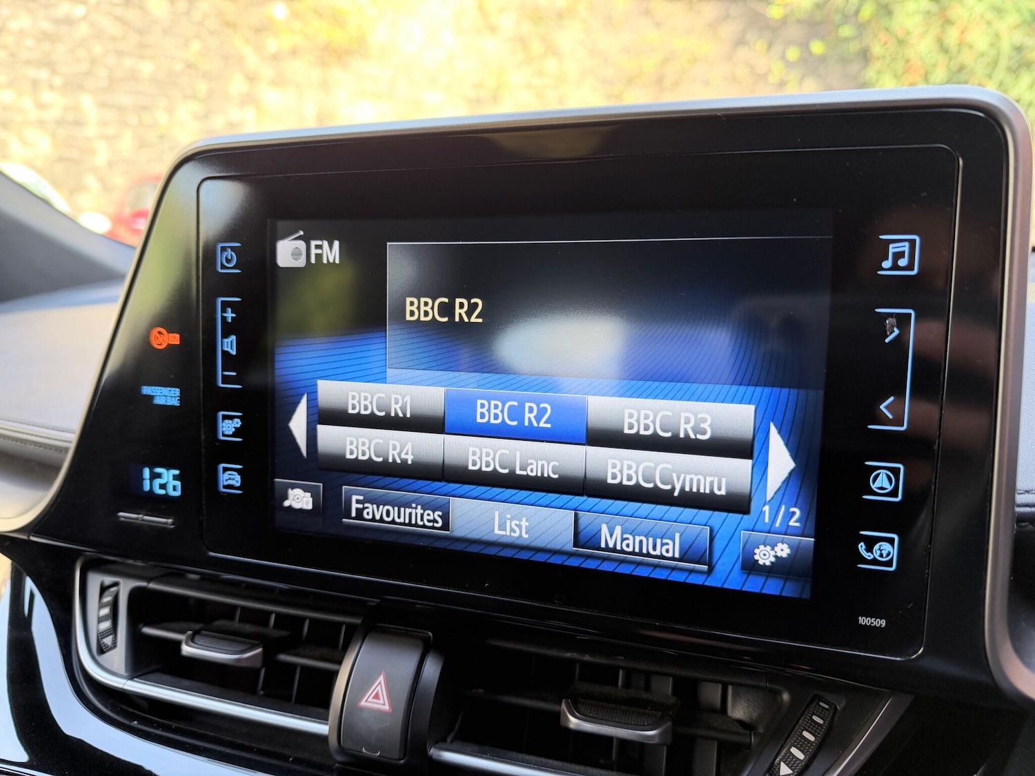 Used Toyota C-HR for sale - 76995250: Photo 30