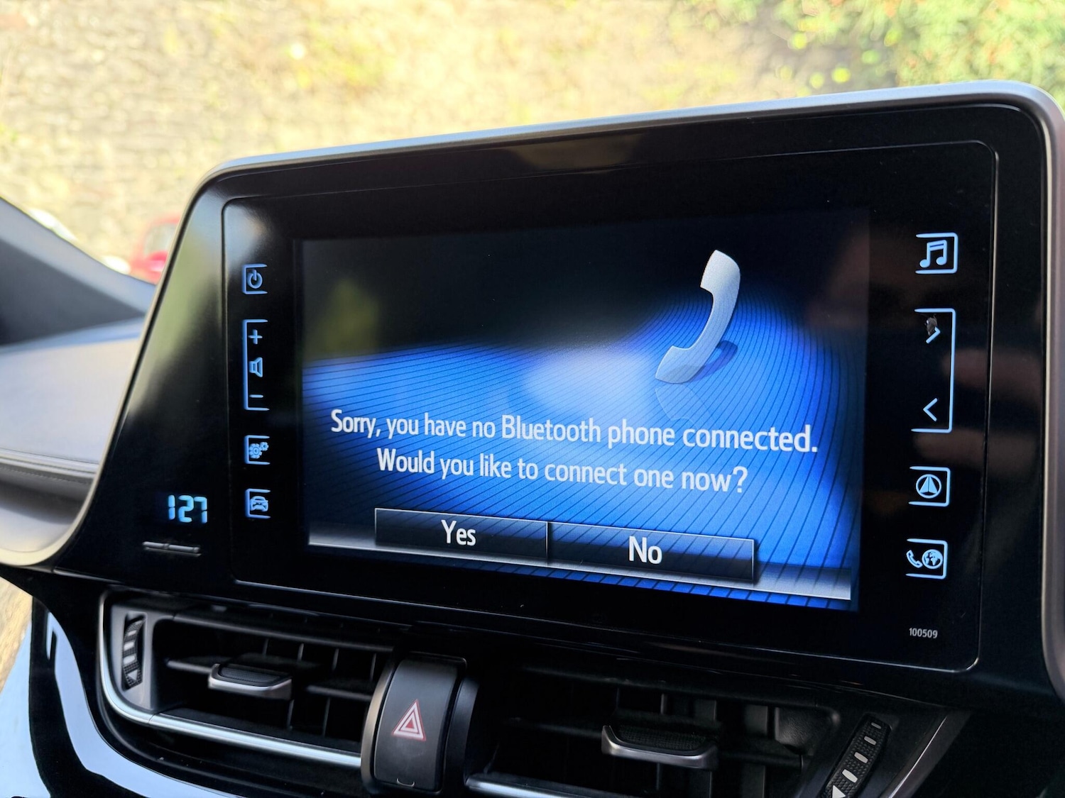 Used Toyota C-HR for sale - 76995250: Photo 33