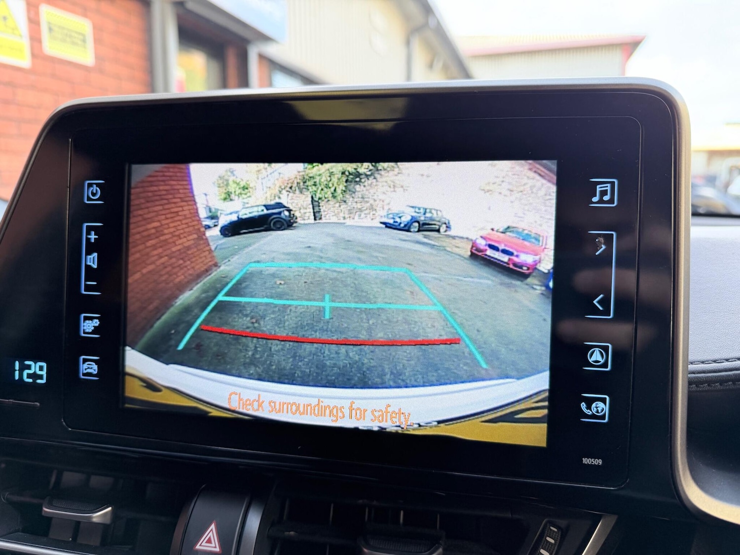 Used Toyota C-HR for sale - 76995250: Photo 36