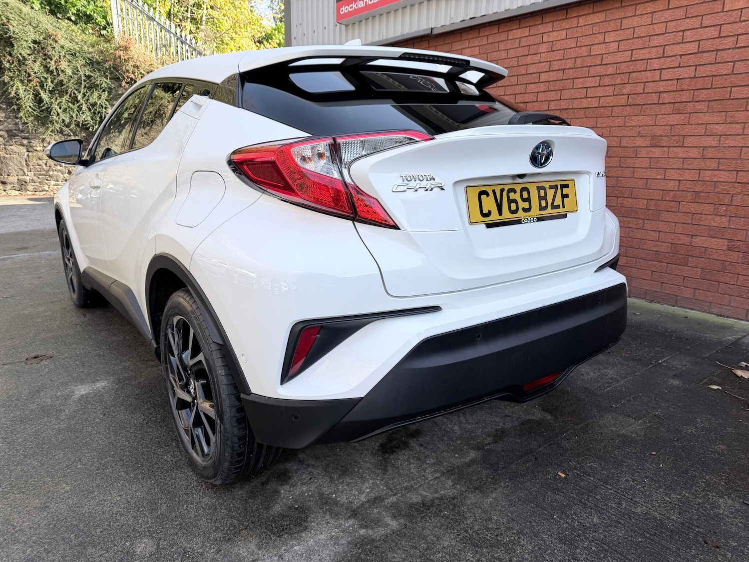 Used Toyota C-HR for sale - 76995250: Photo 8