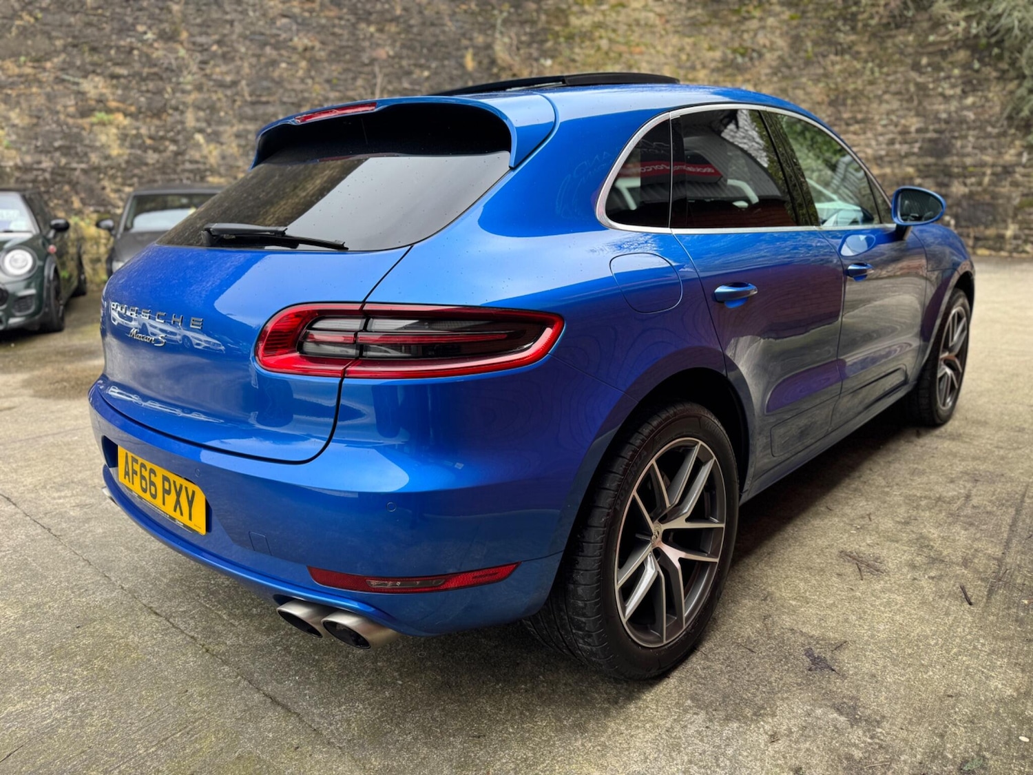 Used Porsche Macan 2016 for sale - 77696769: Photo 10