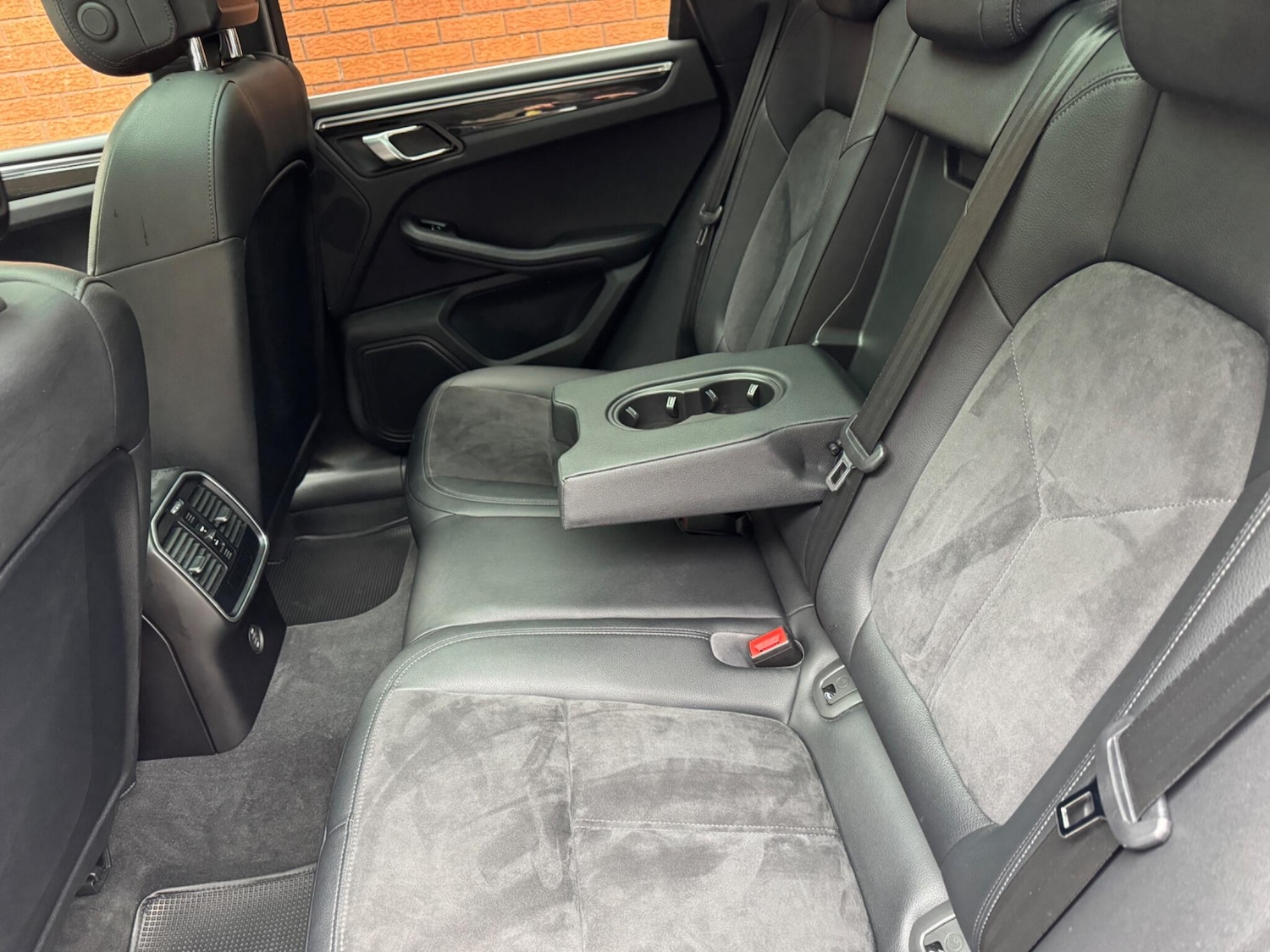 Used Porsche Macan 2016 for sale - 77696769: Photo 19