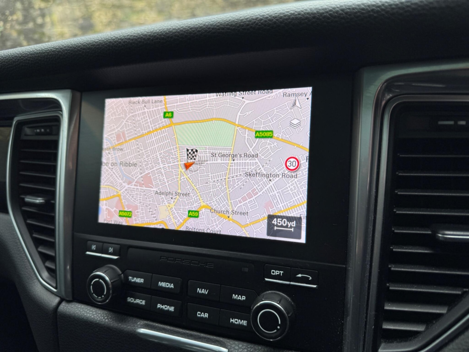 Used Porsche Macan 2016 for sale - 77696769: Photo 28