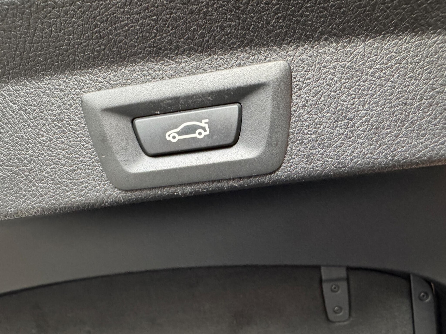 Used BMW 4 Series 2017 for sale - 77029143: Photo 27