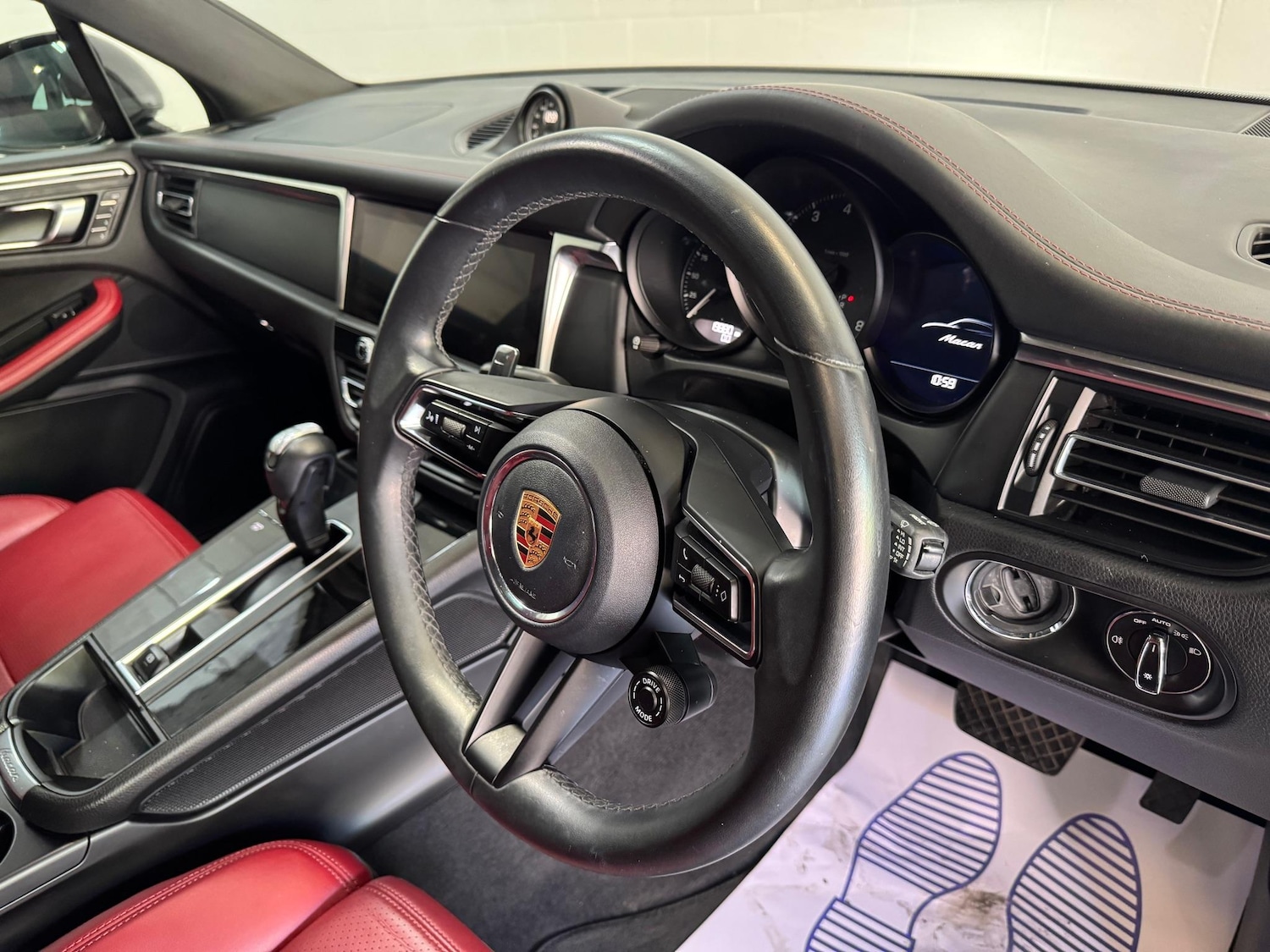 Used Porsche Macan 2022 for sale - 77230441: Photo 28