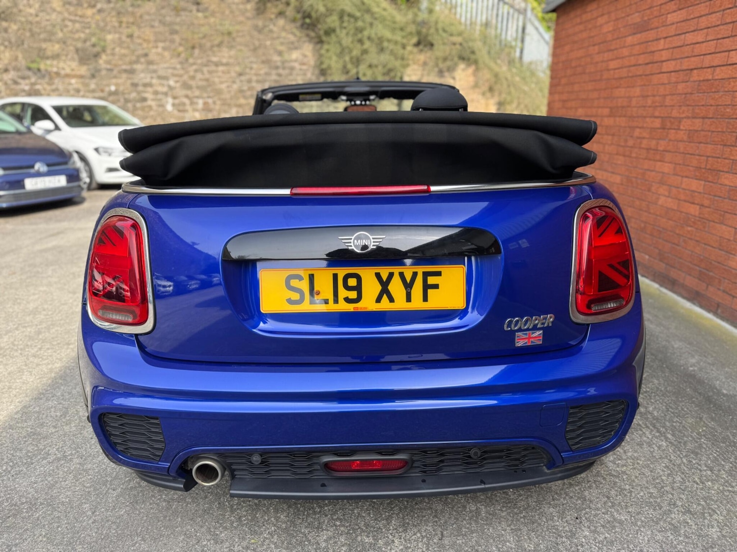 Used MINI Convertible 2019 for sale - 78116569: Photo 9