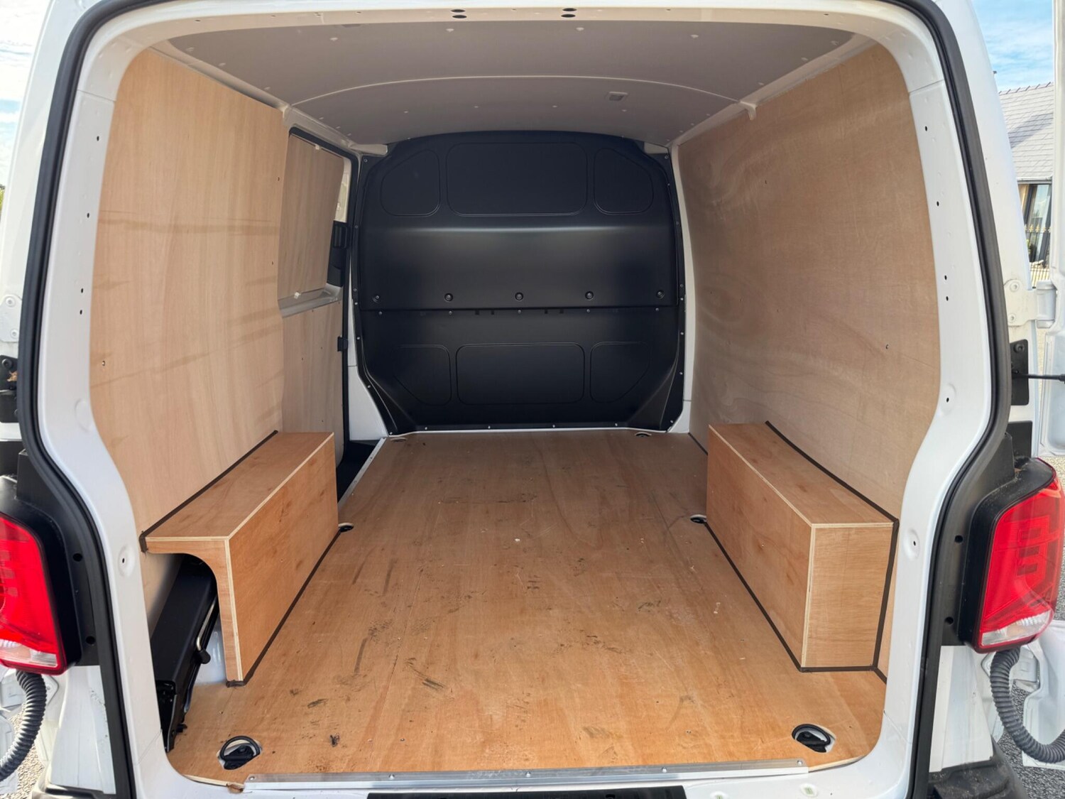 Used Volkswagen Transporter 2024 for sale - 78071772: Photo 13