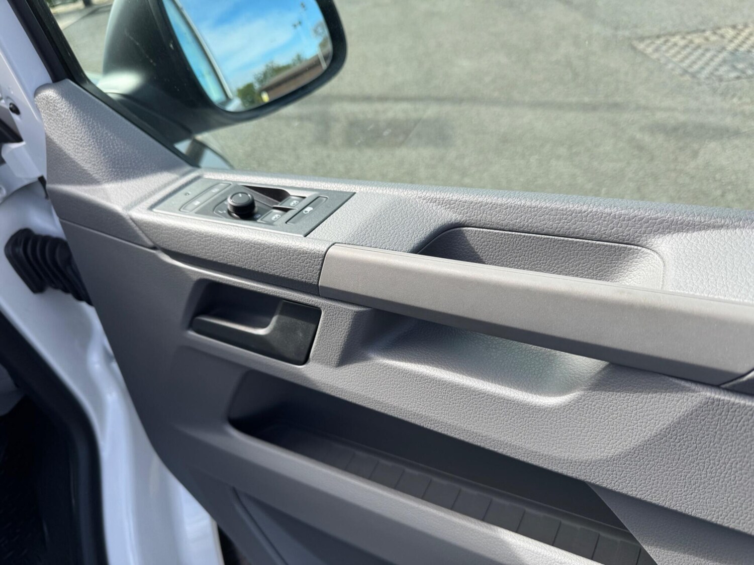 Used Volkswagen Transporter 2024 for sale - 78071772: Photo 15