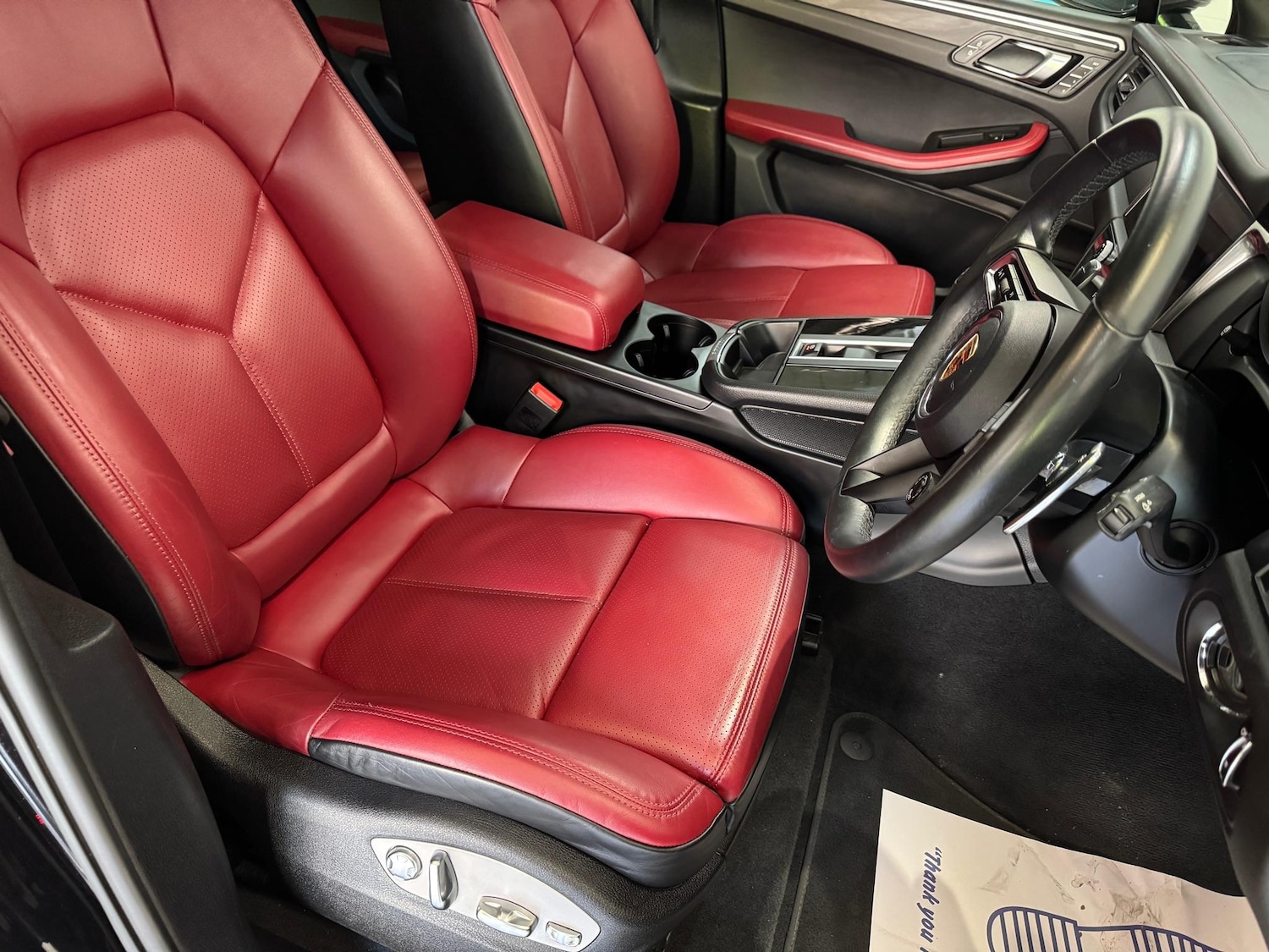 Used Porsche Macan 2022 for sale - 77017154: Photo 19