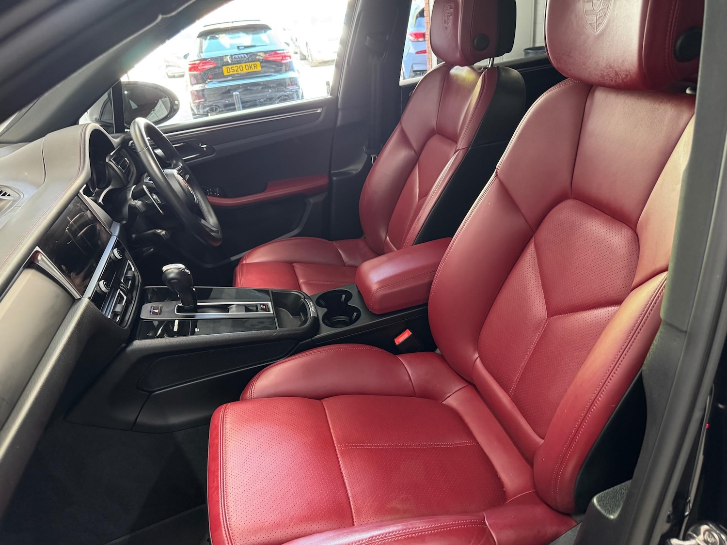 Used Porsche Macan 2022 for sale - 77017154: Photo 21