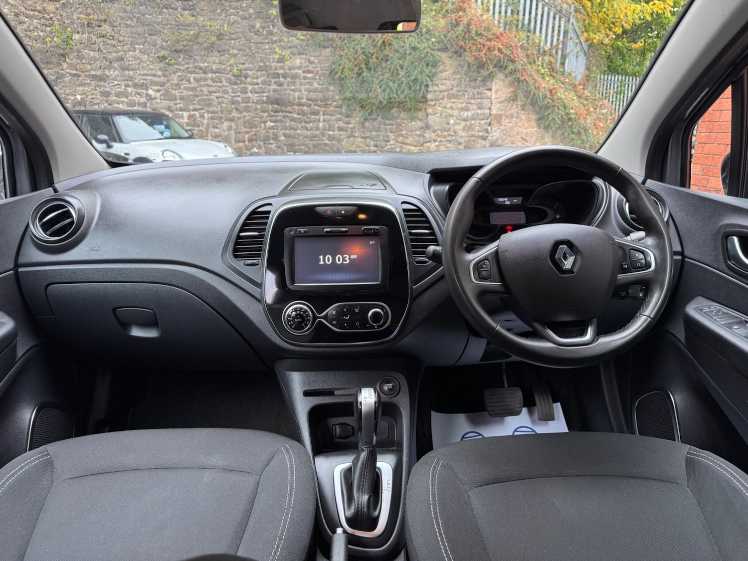 Used Renault Captur 2018 for sale - 76994255: Photo 17