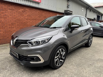 Used Renault Captur 2018 for sale - 76994255: Photo