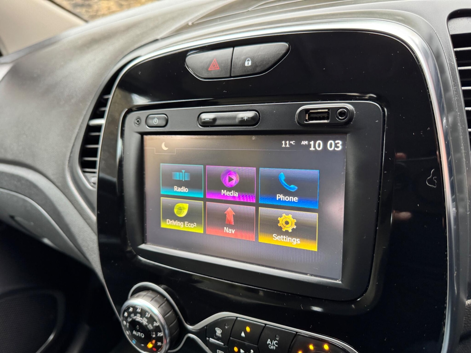 Used Renault Captur 2018 for sale - 76994255: Photo 21