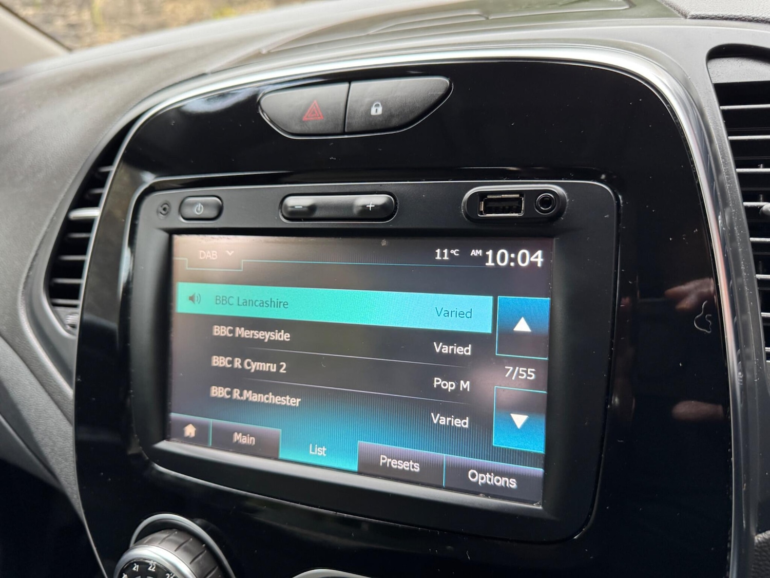 Used Renault Captur 2018 for sale - 76994255: Photo 24