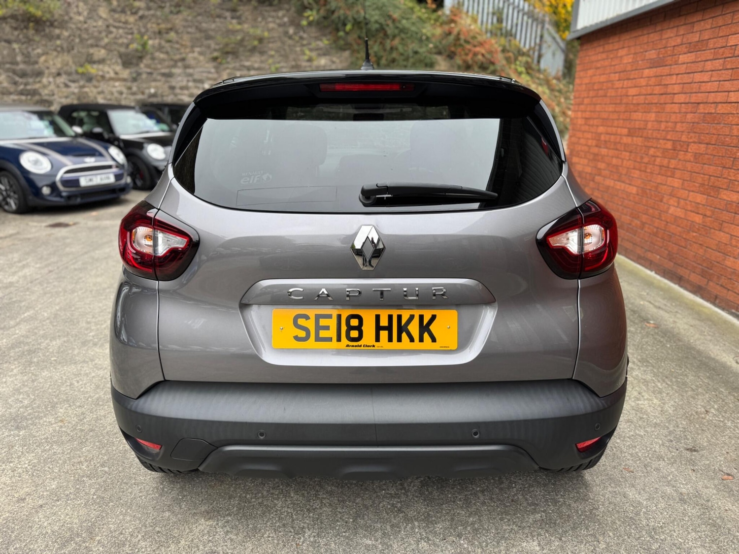 Used Renault Captur 2018 for sale - 76994255: Photo 9