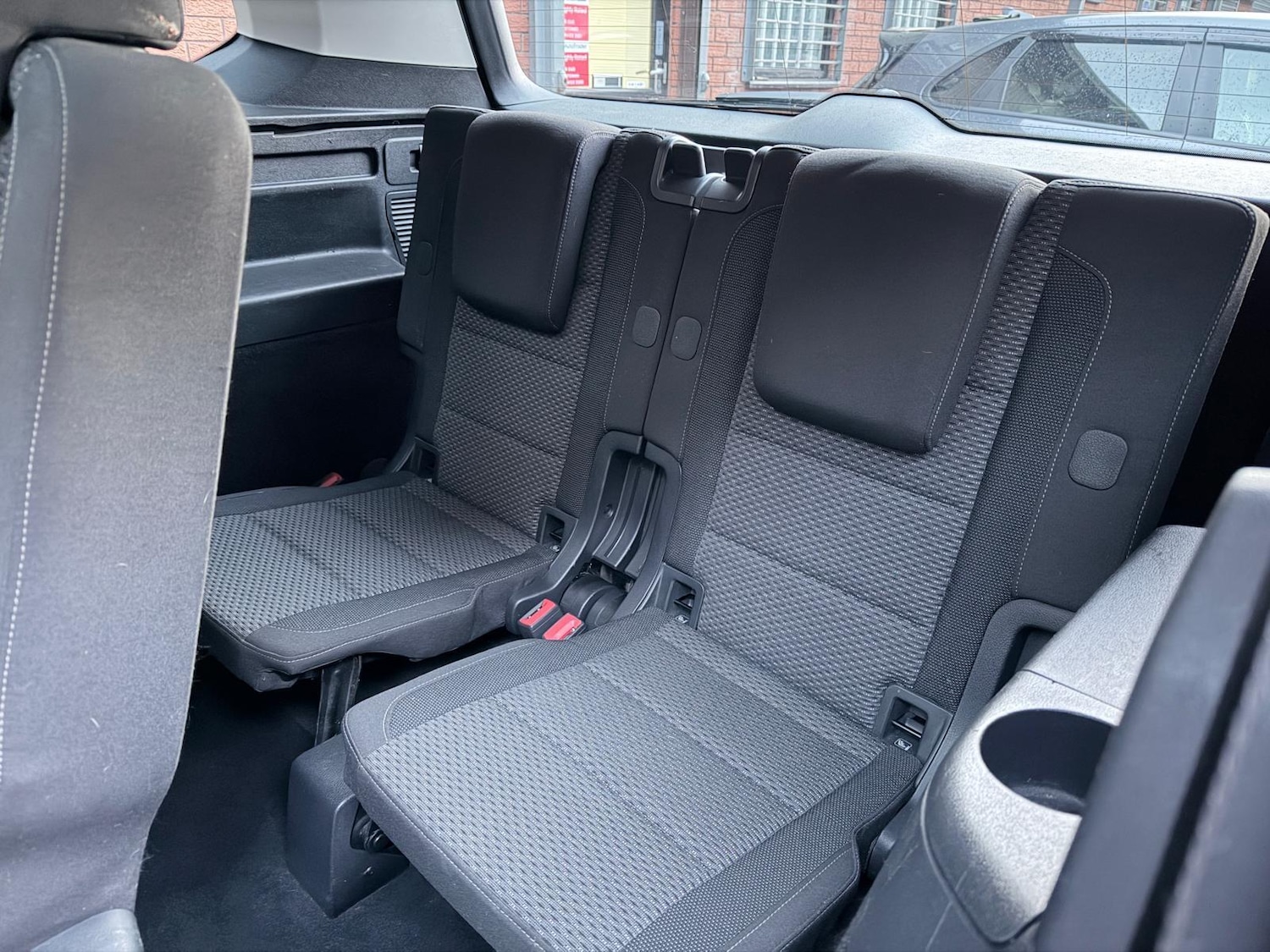 Used Volkswagen Touran for sale - 76995224: Photo 21