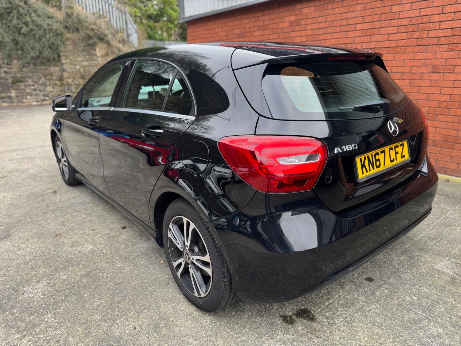 Used Mercedes-Benz A-Class 2017 for sale - 77073965: Photo 6