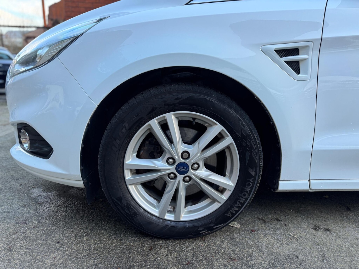 Used Ford S-Max 2016 for sale - 76991991: Photo 10