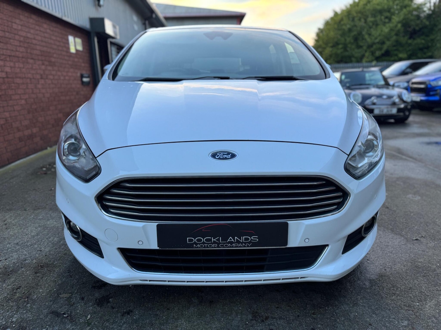 Used Ford S-Max 2016 for sale - 76991991: Photo 3