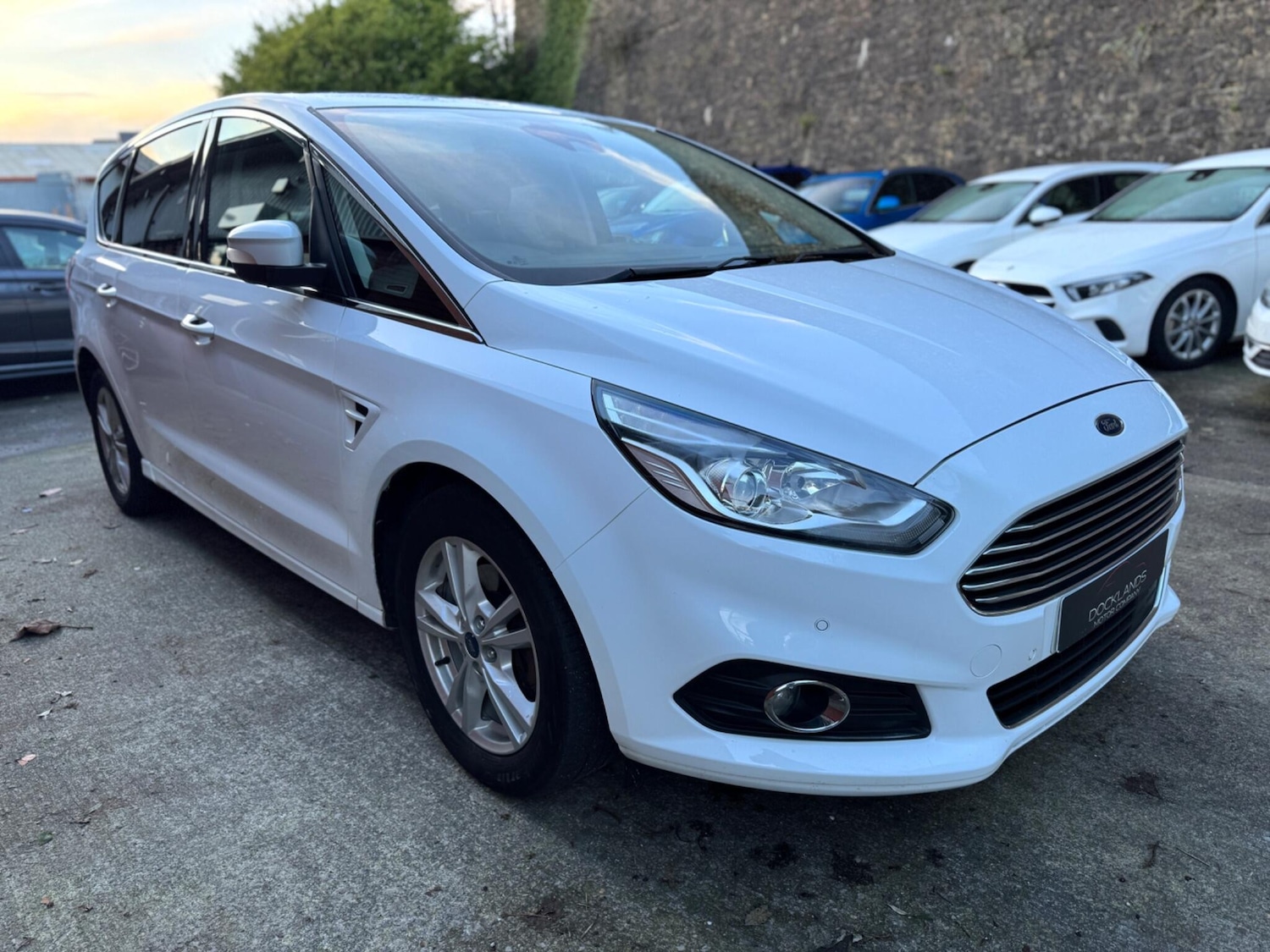 Used Ford S-Max 2016 for sale - 76991991: Photo 4