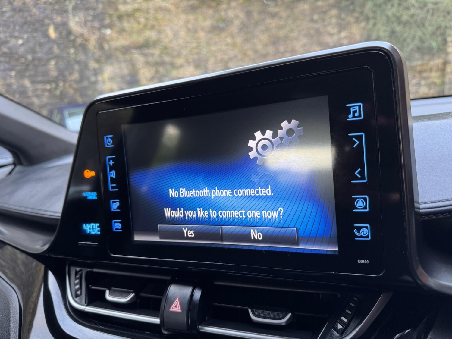 Used Toyota C-HR 2017 for sale - 77696154: Photo 25