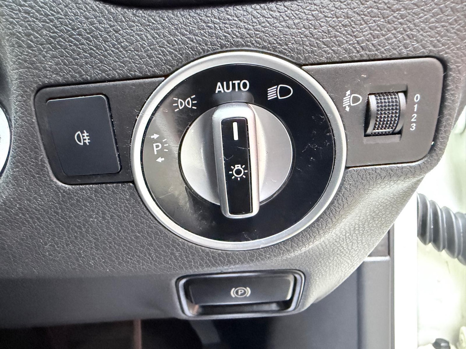 Used Mercedes-Benz A-Class for sale - 76994688: Photo 27