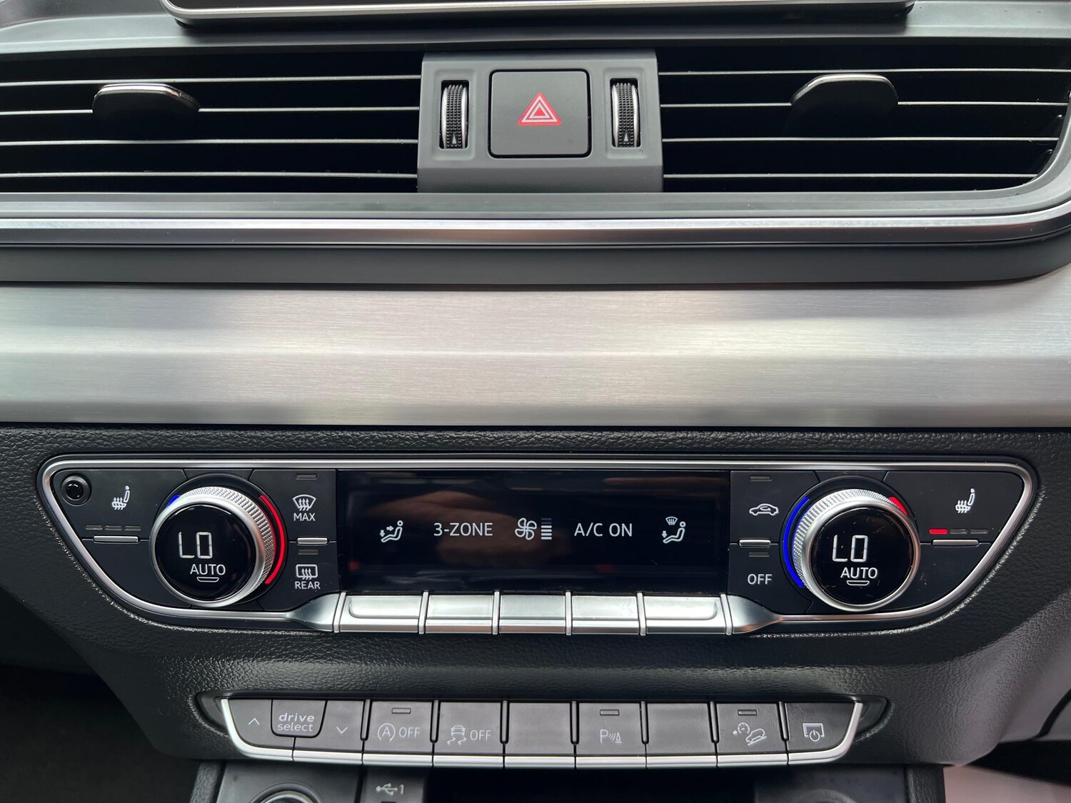 Used Audi Q5 for sale - 76997907: Photo 25