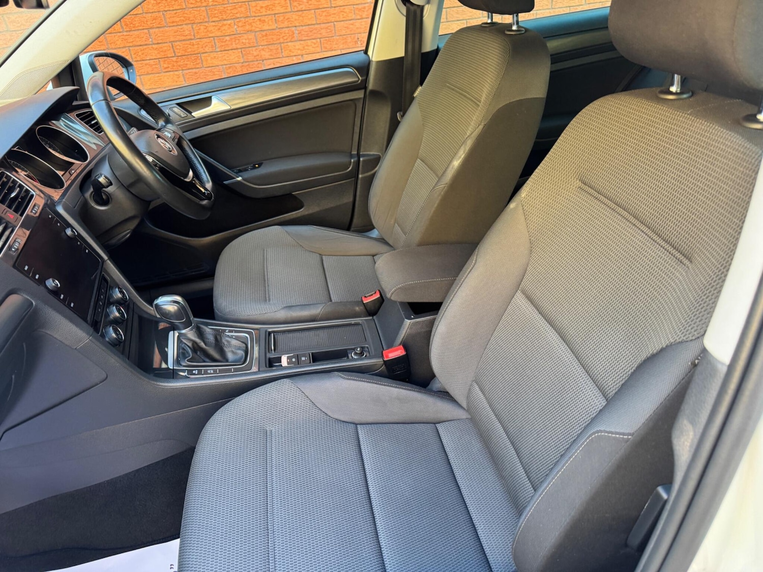 Used Volkswagen Golf 2019 for sale - 76992800: Photo 13