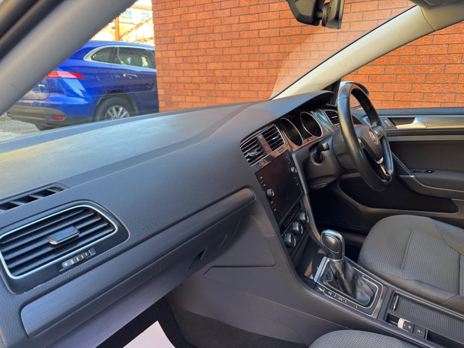 Used Volkswagen Golf 2019 for sale - 76992800: Photo 18