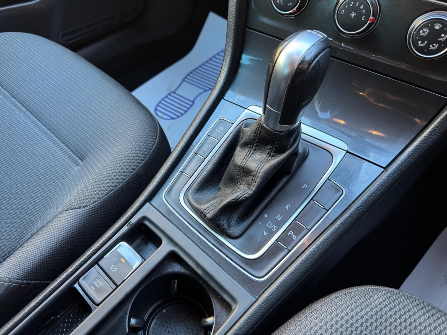 Used Volkswagen Golf 2019 for sale - 76992800: Photo 20