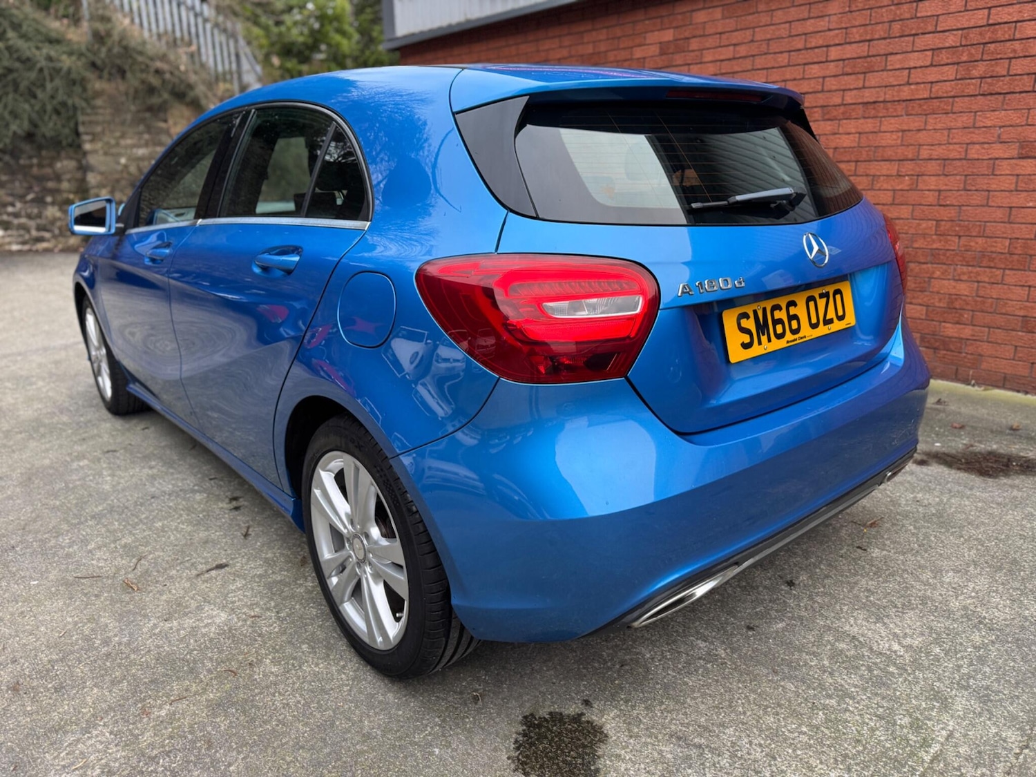 Used Mercedes-Benz A-Class 2017 for sale - 77144673: Photo 8