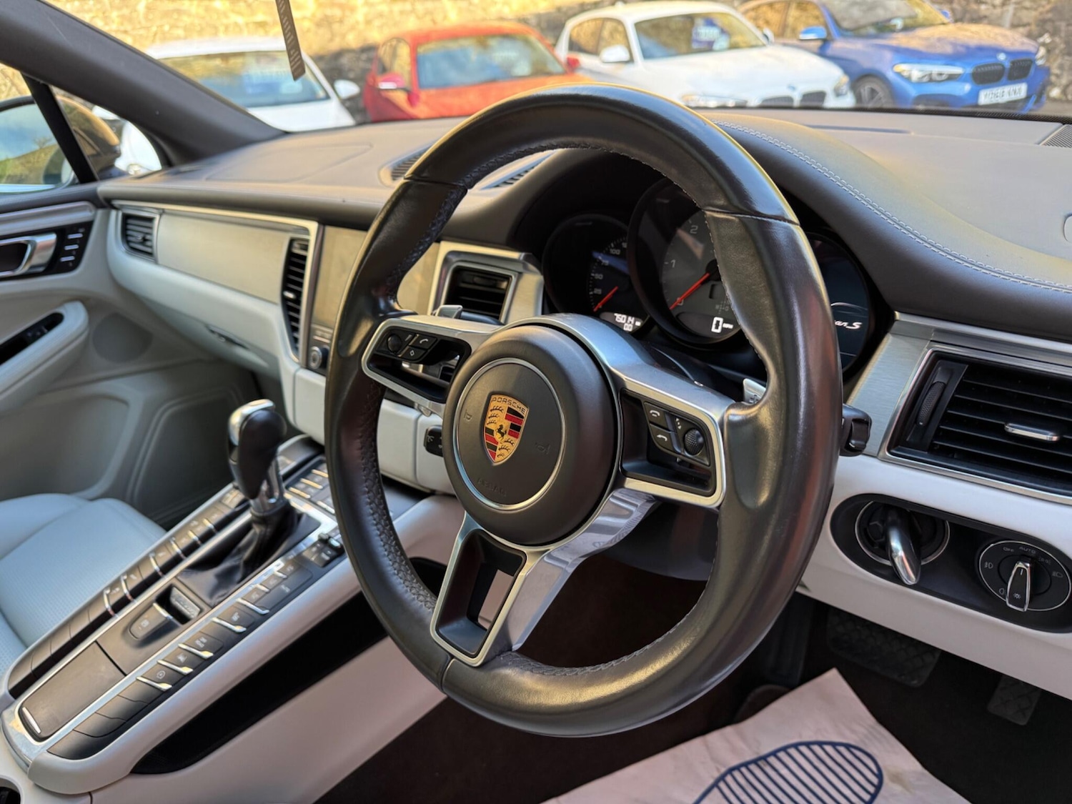 Used Porsche Macan 2016 for sale - 76994484: Photo 30