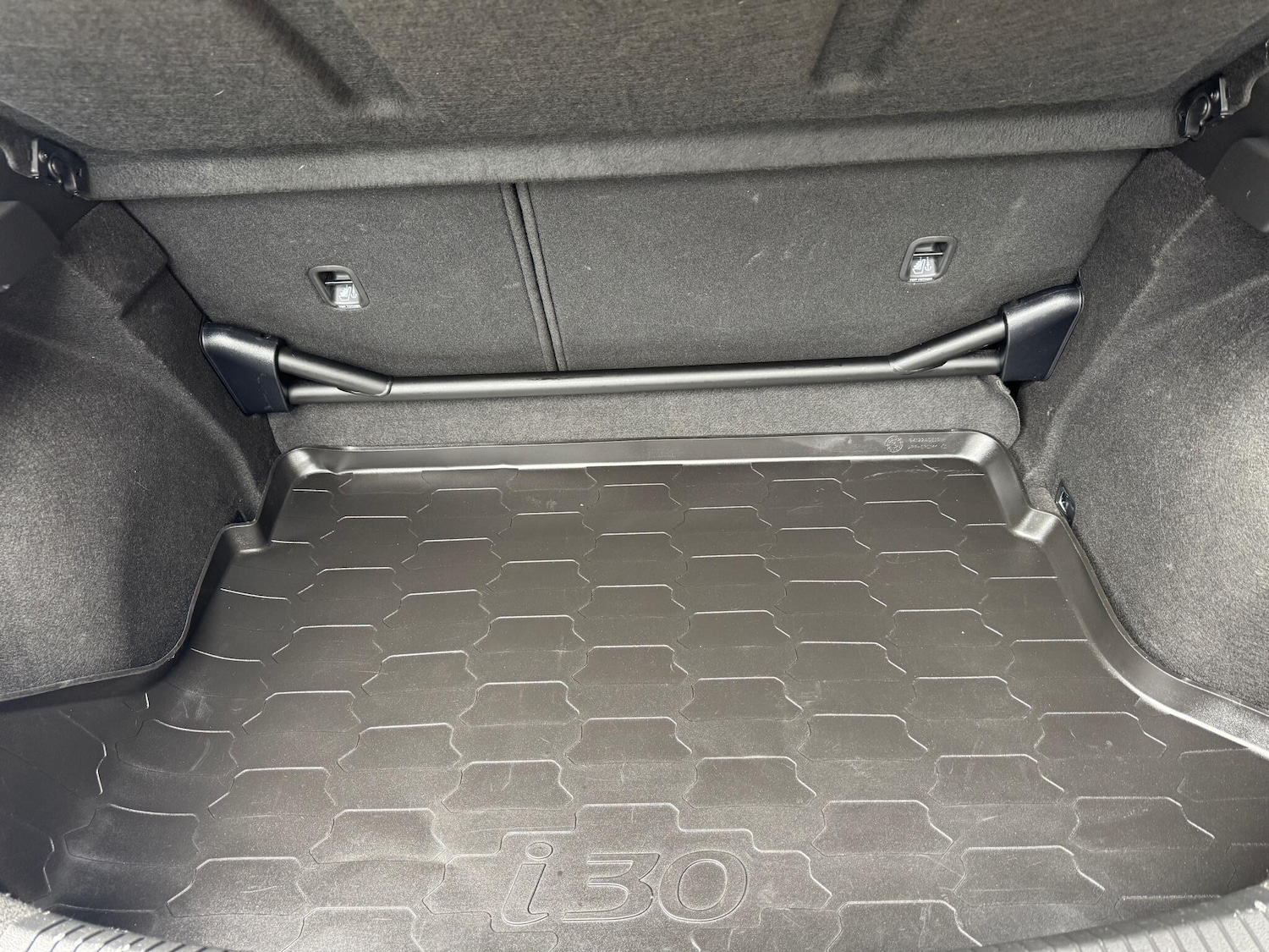 Used Hyundai i30 2020 for sale - 76988633: Photo 30