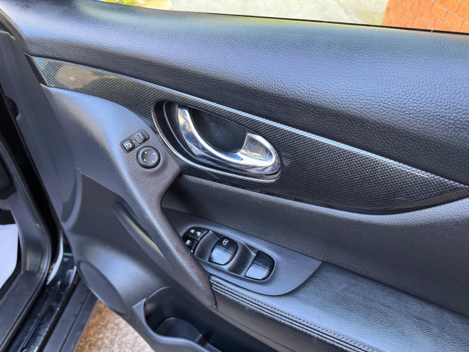 Used Nissan X-Trail for sale - 77925089: Photo 14