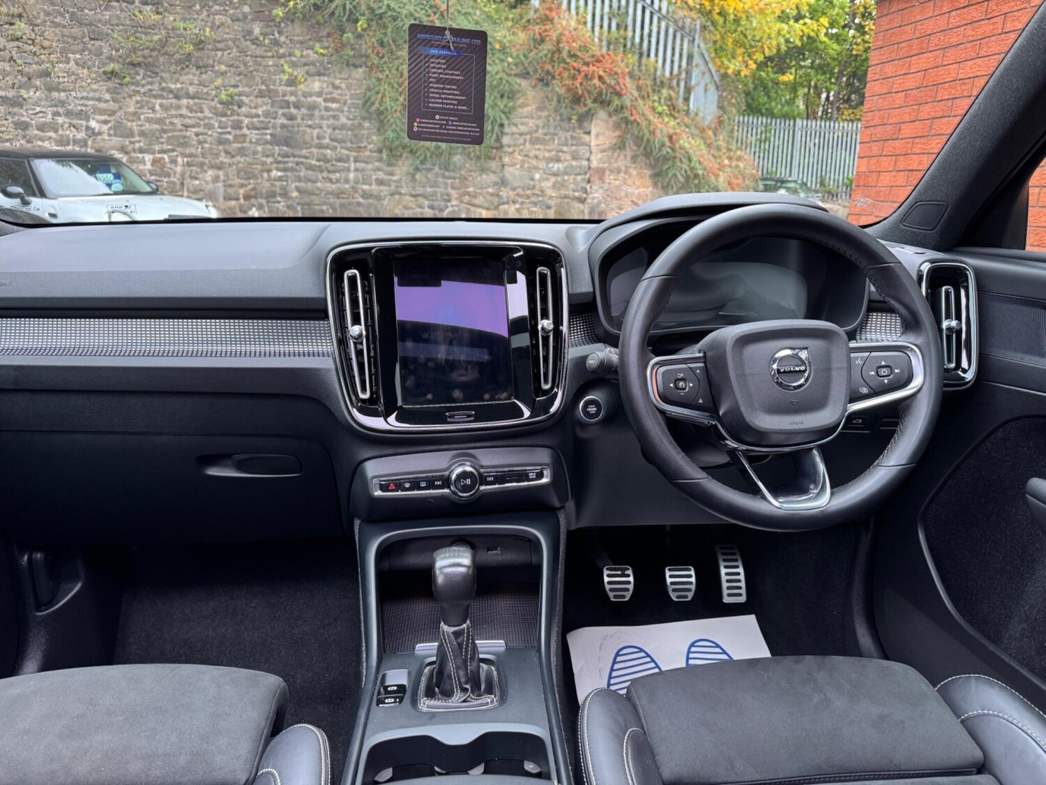 Used Volvo XC40 for sale - 76995980: Photo 20