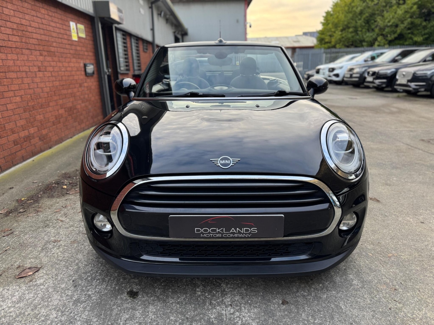 Used MINI Convertible 2018 for sale - 77358773: Photo 3