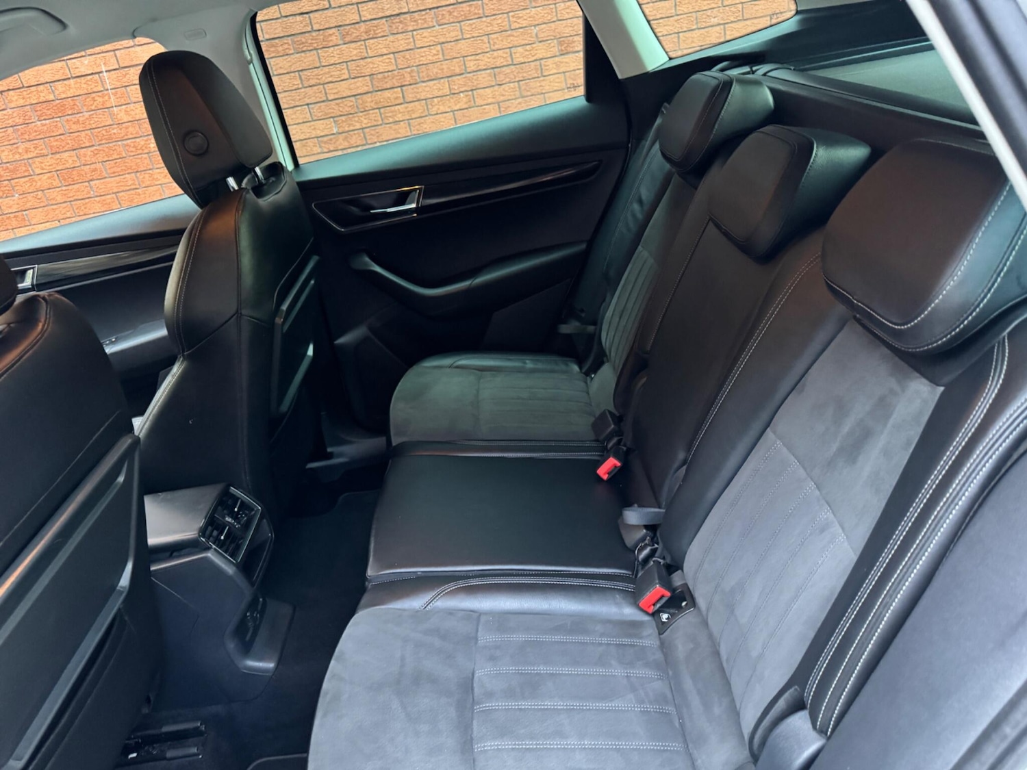 Used Skoda Karoq 2018 for sale - 76992184: Photo 18