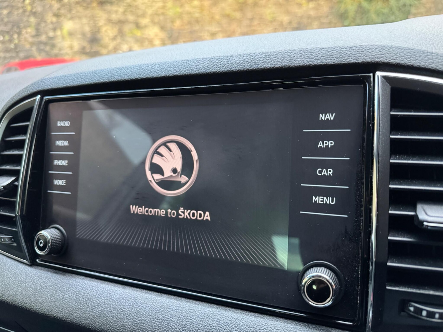 Used Skoda Karoq 2018 for sale - 76992184: Photo 26