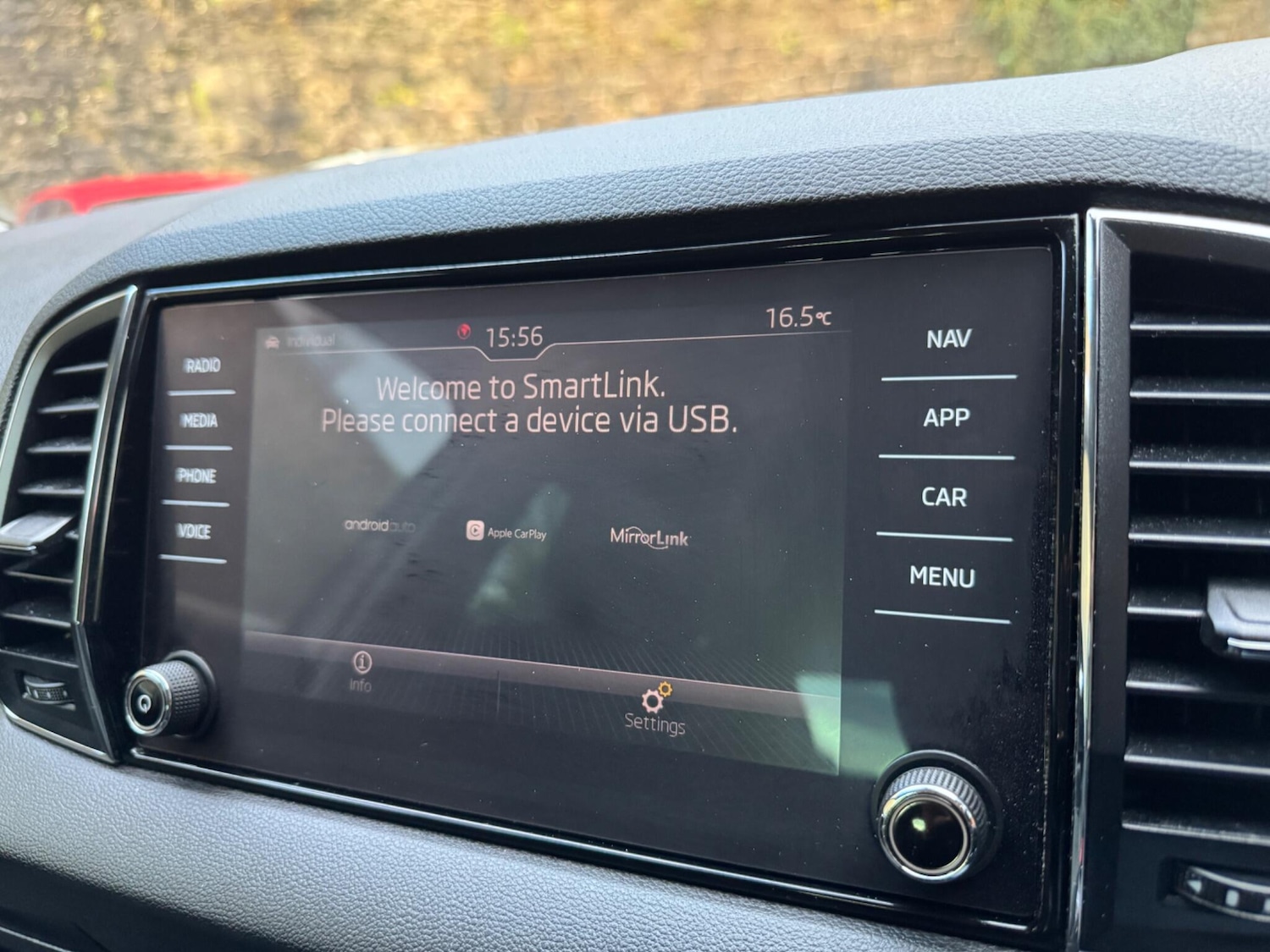 Used Skoda Karoq 2018 for sale - 76992184: Photo 30