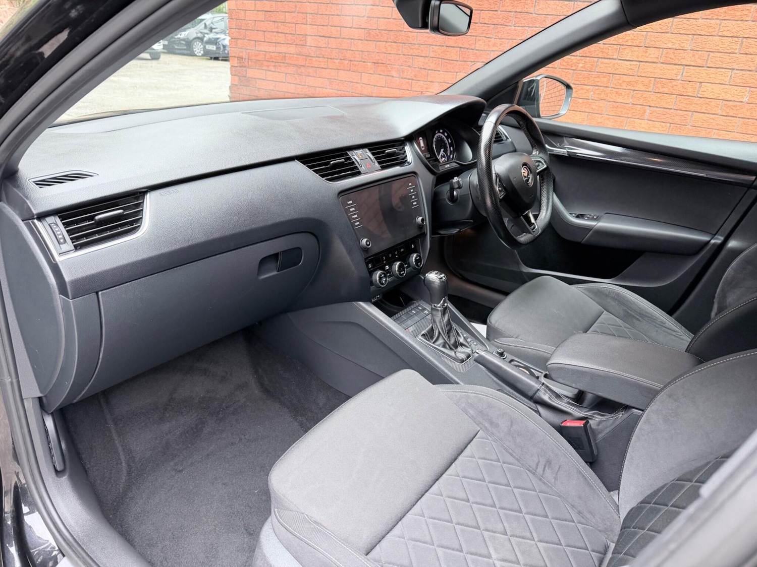 Used Skoda Octavia 2018 for sale - 76990077: Photo 16