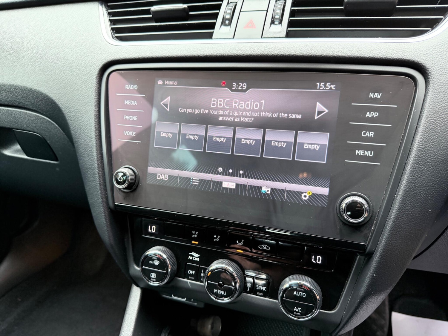 Used Skoda Octavia 2018 for sale - 76990077: Photo 21