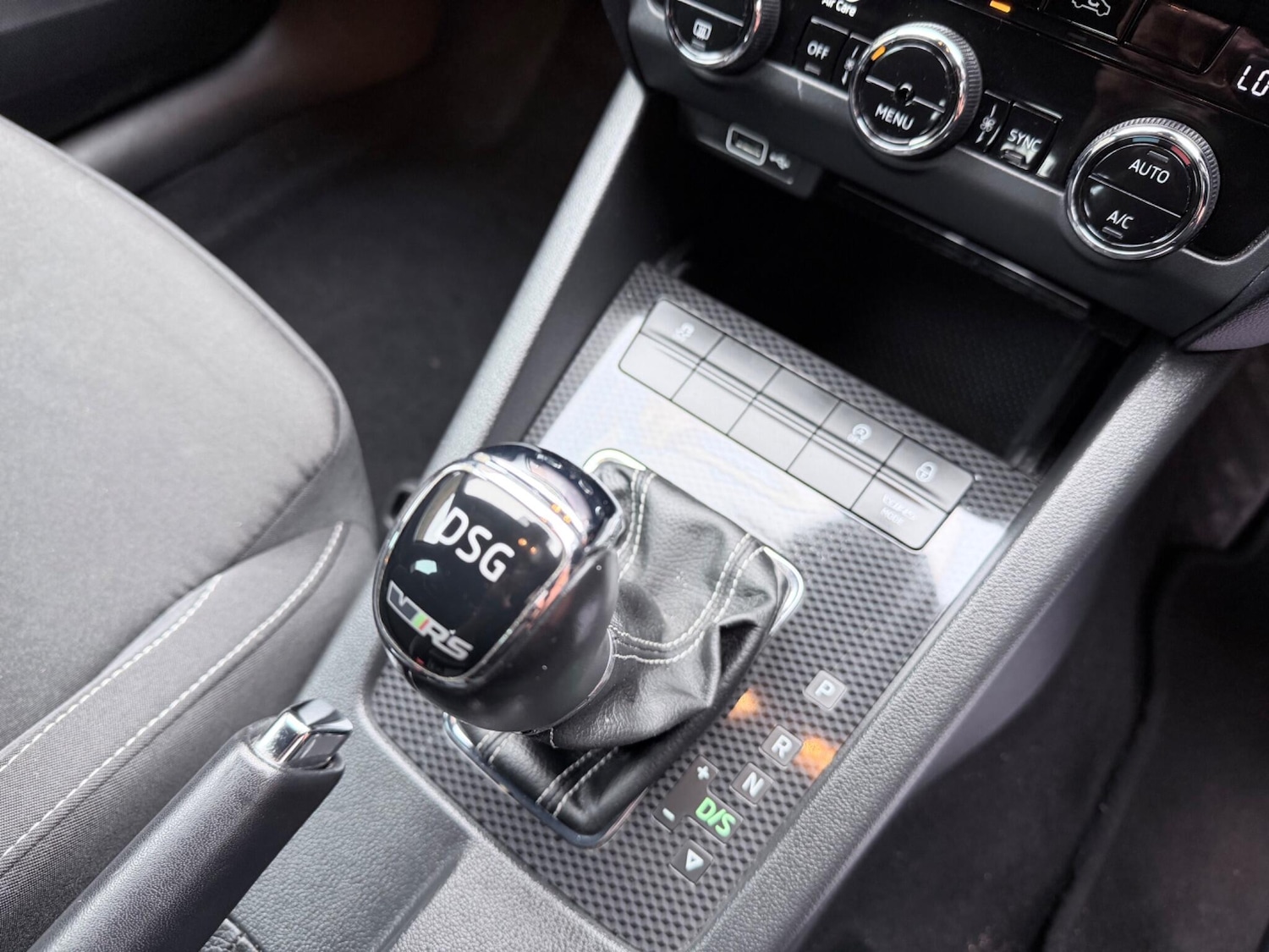 Used Skoda Octavia 2018 for sale - 76990077: Photo 24