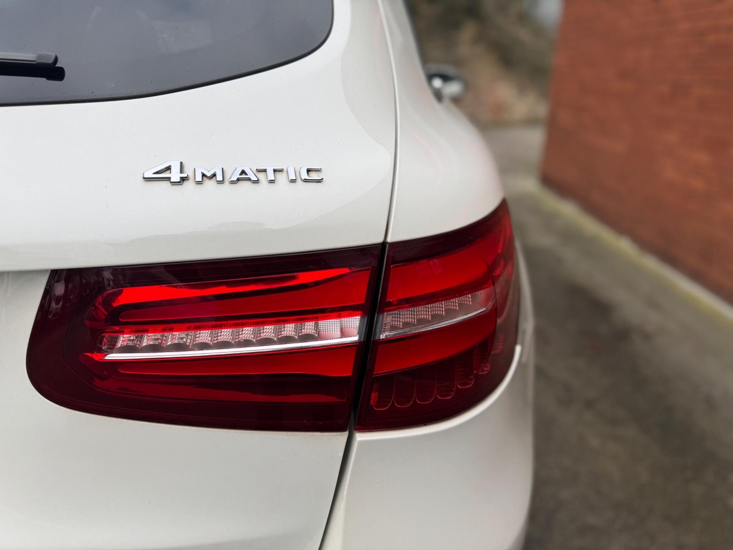 Used Mercedes-Benz GLC 2017 for sale - 77538370: Photo 11