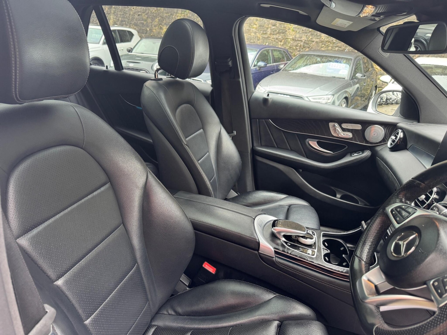 Used Mercedes-Benz GLC 2017 for sale - 77538370: Photo 13